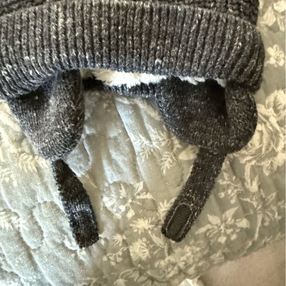 Baby GAP • Baby CashSoft Sherpa-Lined Bear
Beanie • grey • 0-3 months - Picture 4 of 5